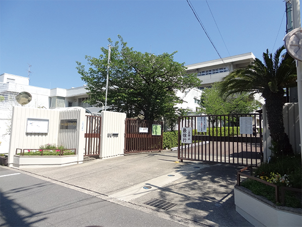 東佐井寺小学校